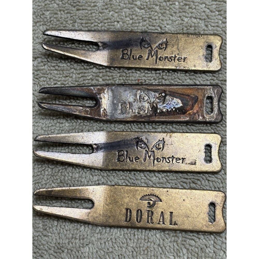 BLUE MONSTER Golf Vintage Brass Divot Tool Doral Resort Course Miami Memorabilia